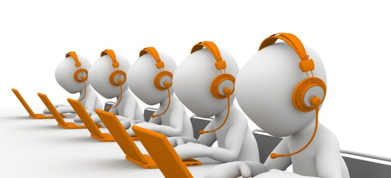 De voor- en nadelen van werken in een callcenter De voor- en nadelen van werken in een callcenter